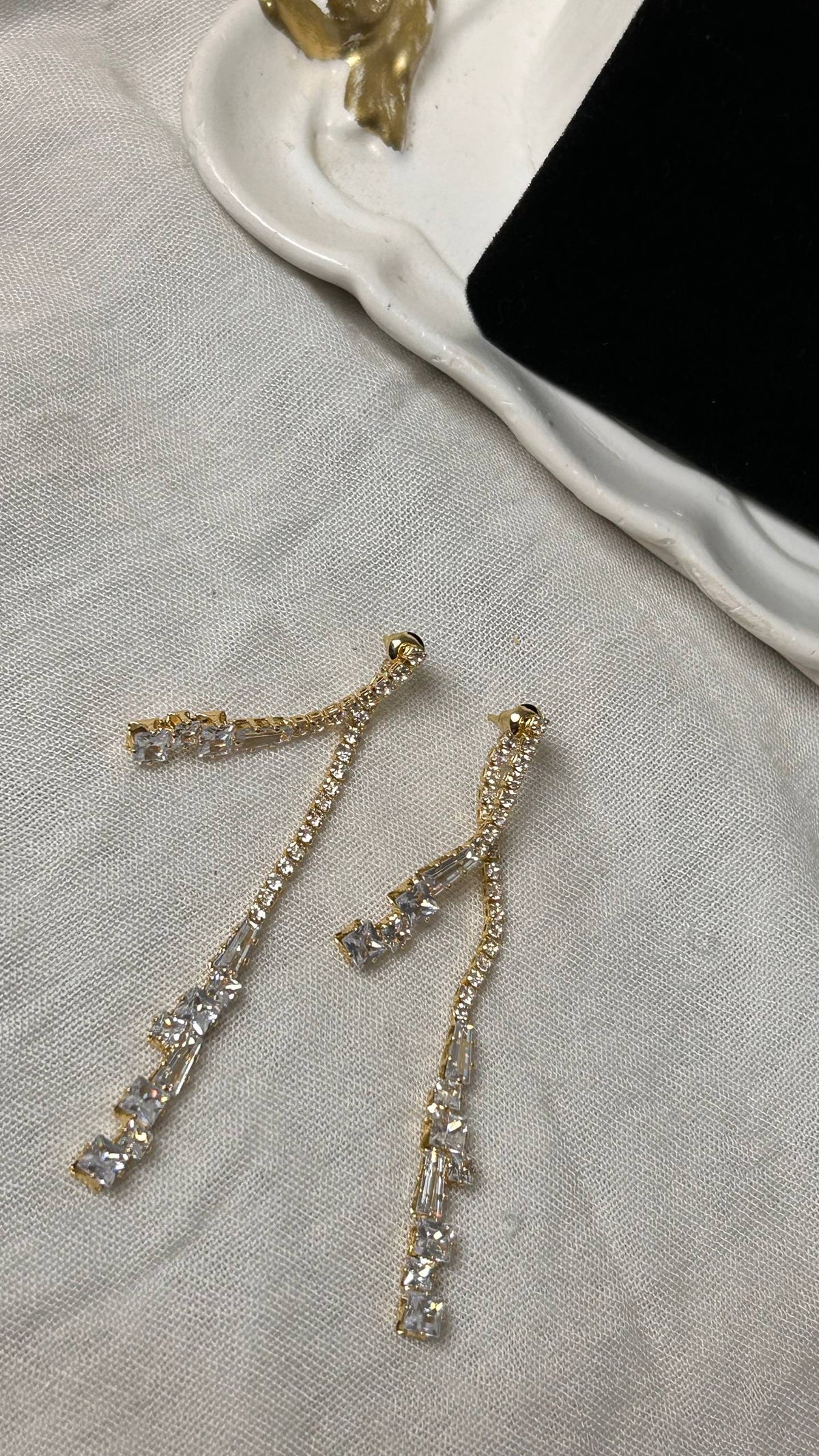 Asymmetric Dazzling Long Drop Earrings