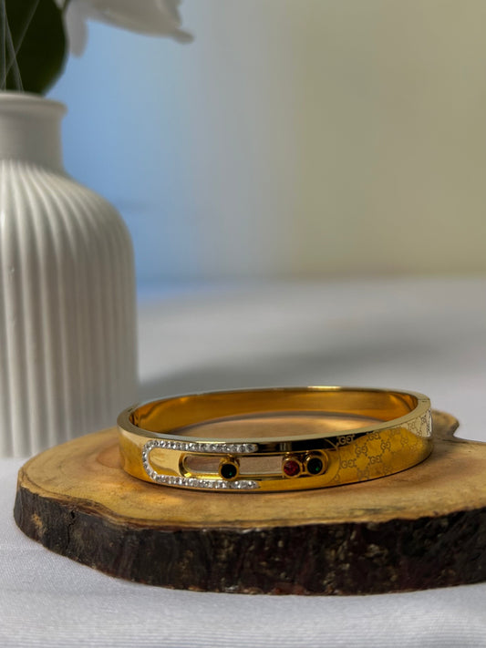 Dynamic Gem Cuff