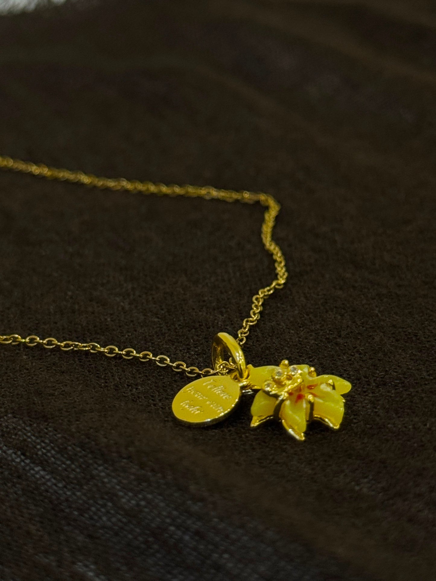 Magic Gold Flower Necklace