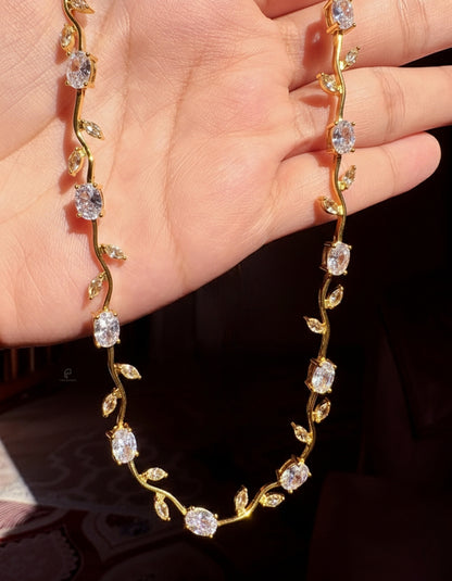Tulip Vine Necklace