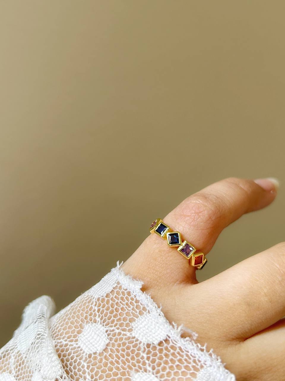 Pinky Ring Rainbow Eternity