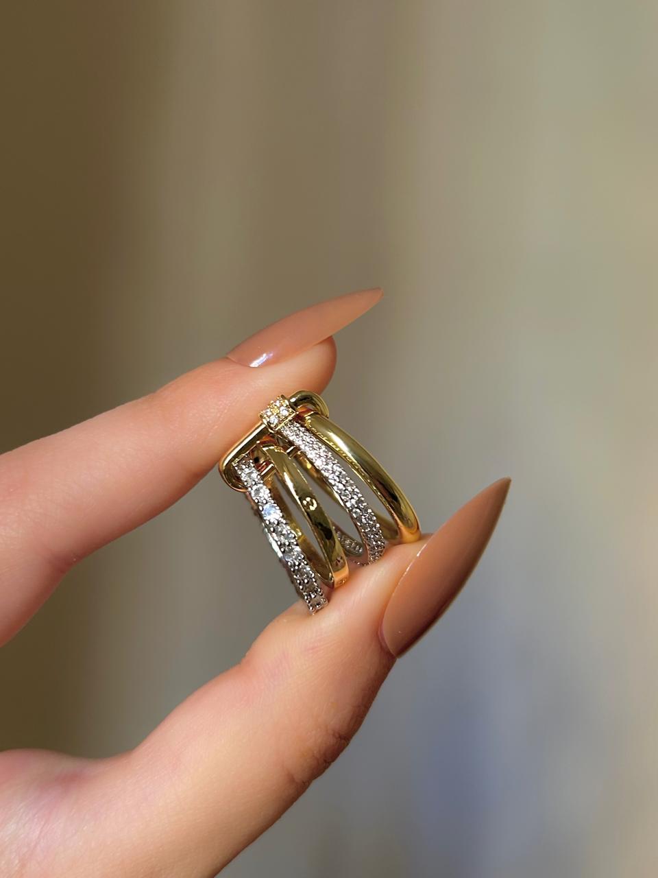 Versatile Capsule Link Ring
