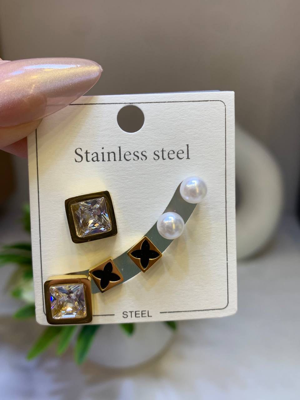 Chic Earring Set