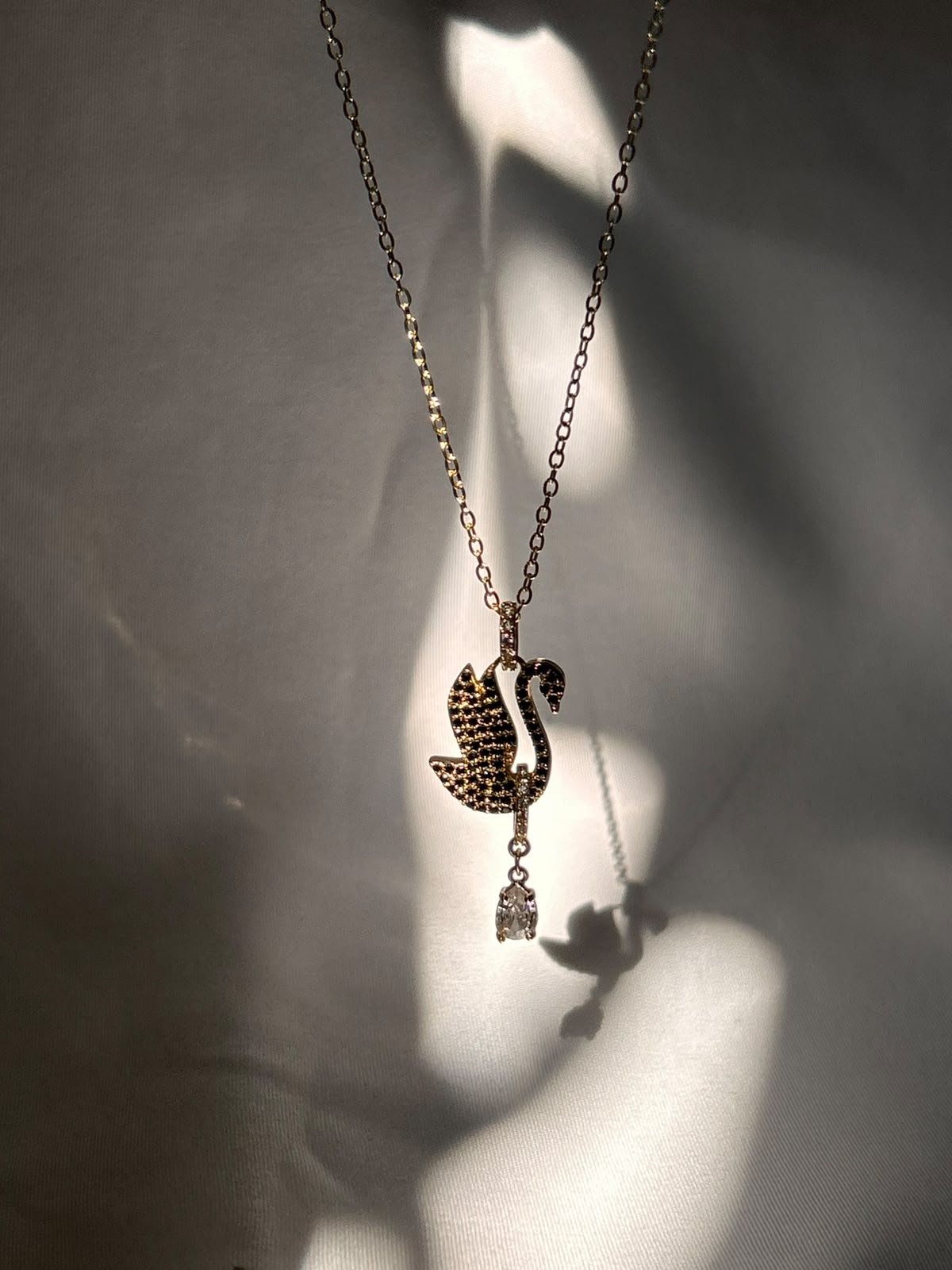 Elegant Zircon Swan Necklace