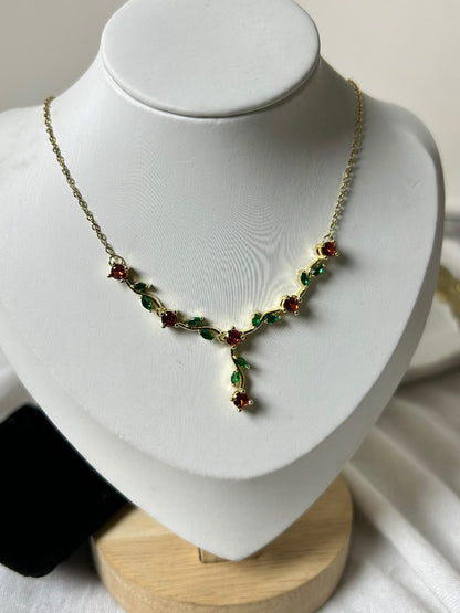 Graceful Tulip Crystal Necklace