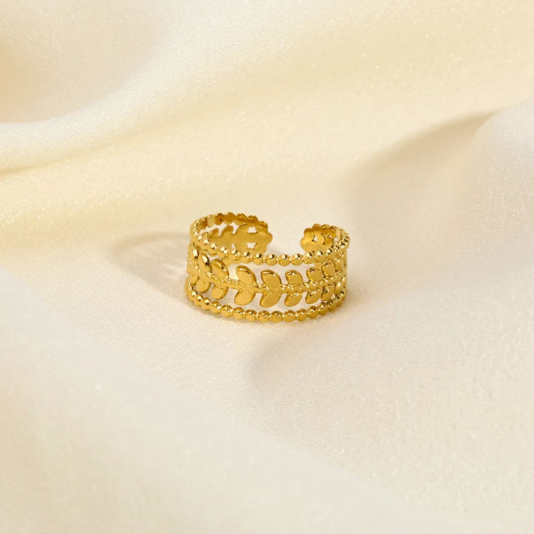 Golden Laurel Leaf Band