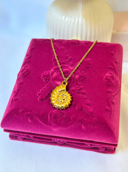 Ariel Voice Shell Necklace